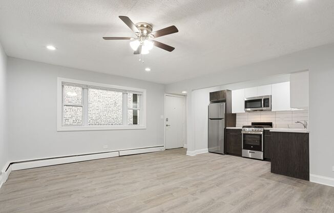 1 bed, 1 bath, 522 sqft, $1,750, Unit 7606-2B