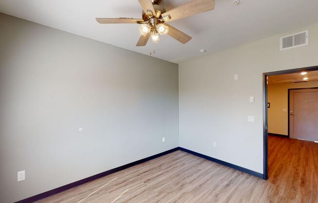 1 bed, 1 bath, 470 sqft, $1,090, Unit 3200-203