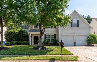 133 STEEPLECHASE AVE
