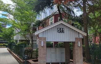 Immediate move in available; 1 bedroom condo with large den