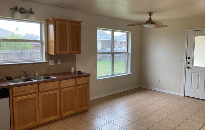 3 beds, 2 baths, $1,675