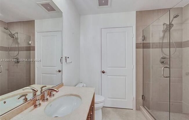 3 beds, 3 baths, 1,744 sqft, $4,800, Unit 1945 S Ocean Dr # 2101