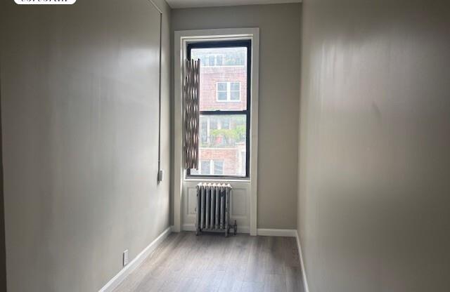 140 W 75 ST