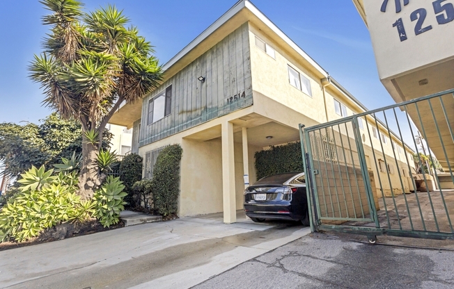 12514 CULVER BLVD