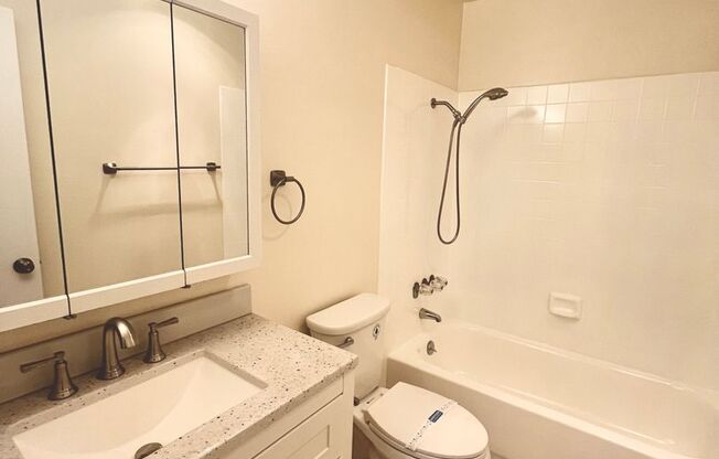 Available Now! Spacious Apartment in Quiet Area of National City