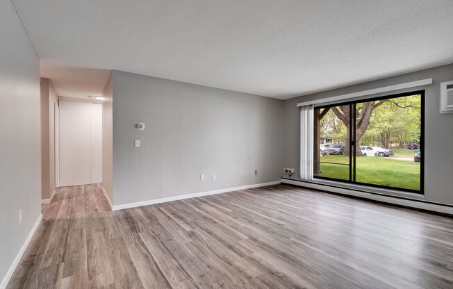 1 bed, 1 bath, 767 sqft, $1,355, Unit 9975-108