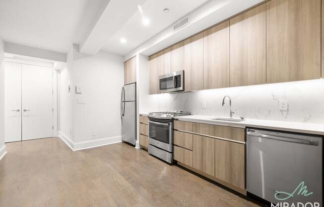 1 bed, 1 bath, 625 sqft, $4,200, Unit 7E