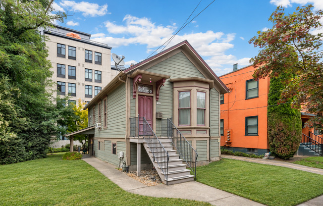 Historic NW PDX Home with Incredible Space, Character & a Private Yard **$1,000 OFF FIRST MONTH RENT**