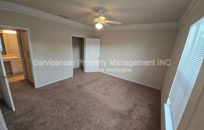 10479 VILLA VW CIR