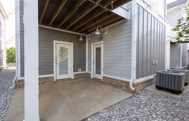 2 beds, 2 baths, 1,000 sqft, $1,400, Unit Suite 44