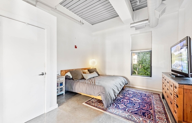 1 bed, 1 bath, 1,271 sqft, $4,500, Unit 203