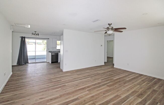 Venice East Annual Home for Rent