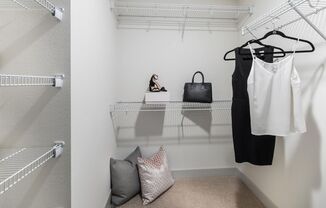 Studio, 1 bath, 590 sqft, $2,563, Unit 3303