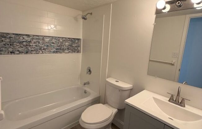 2 beds, 2 baths, 1,075 sqft, $1,575, Unit 506