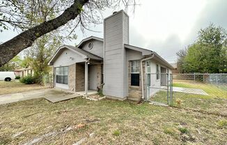 3 beds, 2 baths, $1,400