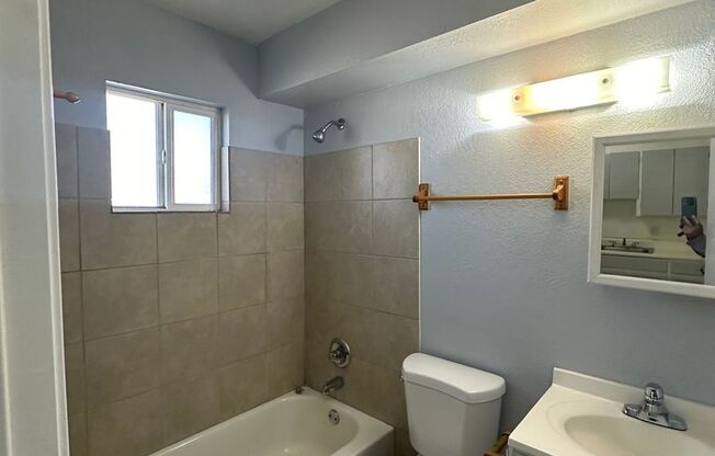 Studio, 1 bath, 373 sqft, $525, Unit 5