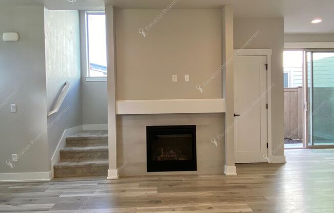 Newer 3BR - 2.5BA Home a Sought-After Redmond Community