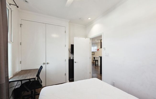 3 beds, 1 bath, $4,795