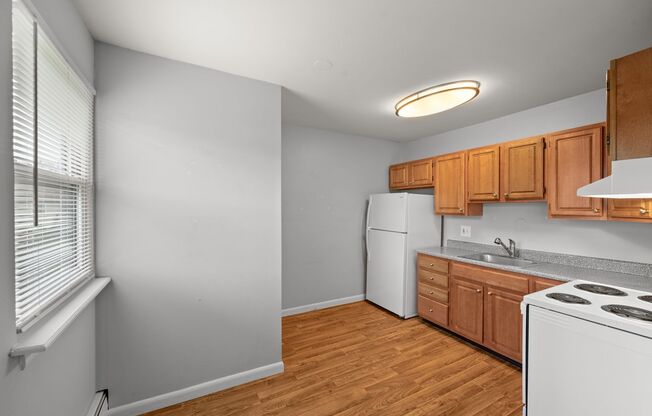 1 bed, 1 bath, 747 sqft, $1,625, Unit 110-03