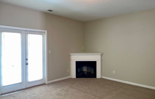 Now Available!  Updated  3/2.5 Townhome In Cascade Commons!