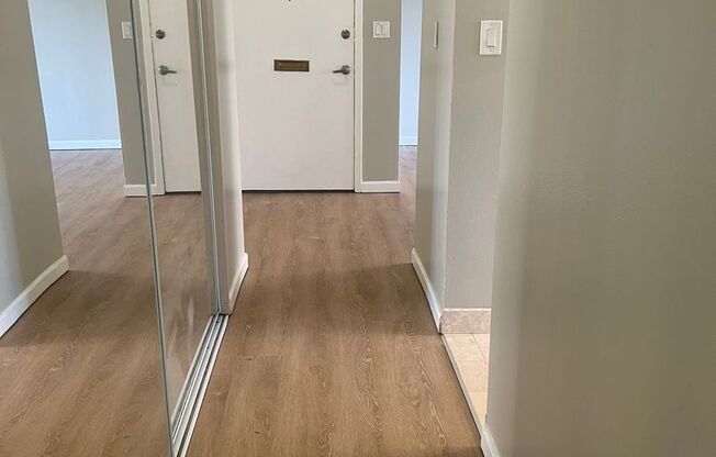 2 beds, 1 bath, 856 sqft, $1,850, Unit 105