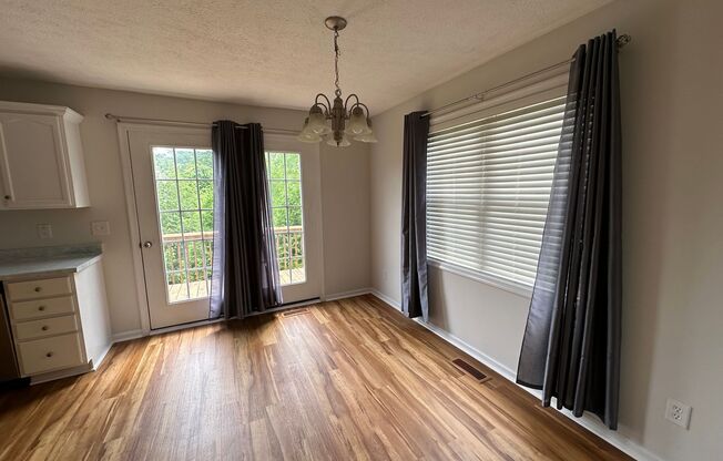 3-bedroom, 3.5-bathroom nestled in Wyndhurst VA.