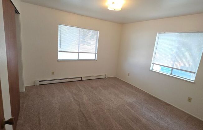 2854 Elm Circle