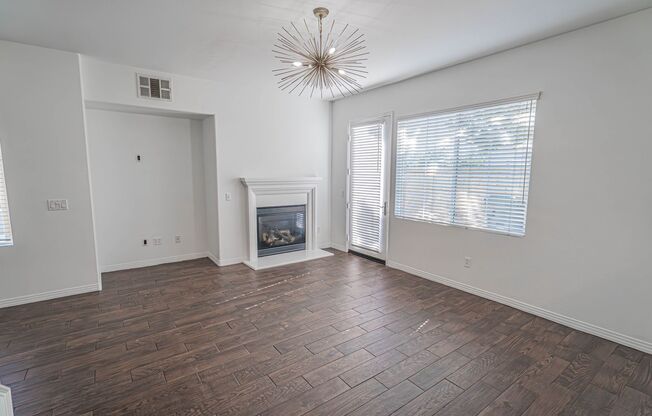 West Creek 3 Bedroom Townhome for Rent in Valencia.