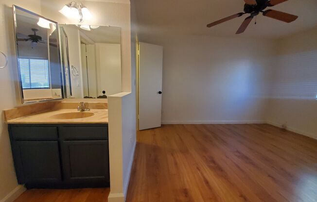 2 beds, 2 baths, $1,350