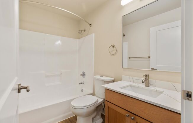 2 beds, 2 baths, 1,005 sqft, $2,895, Unit 504