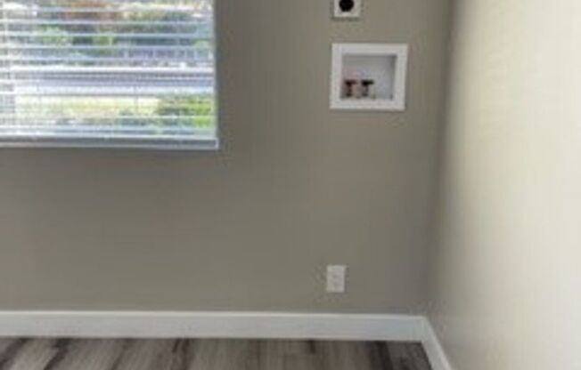 1 bed, 1 bath, 640 sqft, $3,150, Unit 50