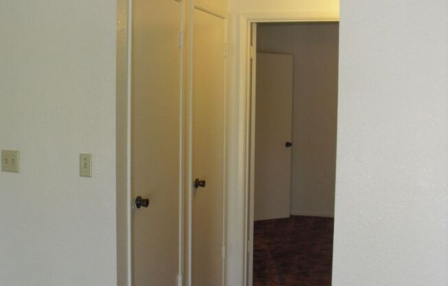 VINTAGE II APTS