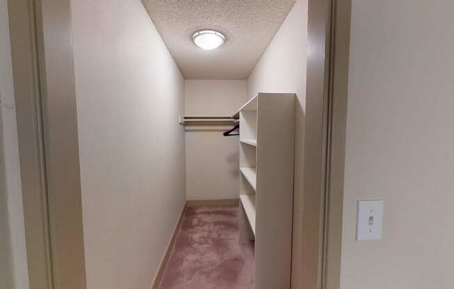 Whispering Cedars Closet Apartments in Lynnwood, WA