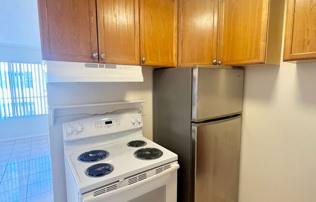 Available Now! Spacious Apartment in Quiet Area of National City