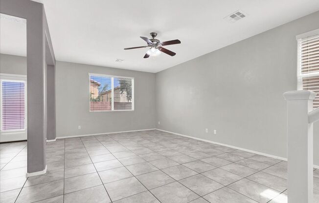 Immaculate 3 Bed / 2.5 Bath Home for Lease in Desirable Mountains Edge!