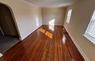1 bed, 1 bath, $995, Unit 0052ATH