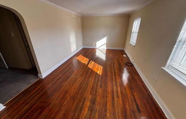 1 bed, 1 bath, $995, Unit 0052ATH