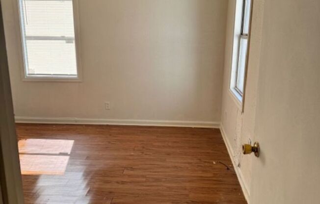 Two Bed / One Bath East Memphis Duples