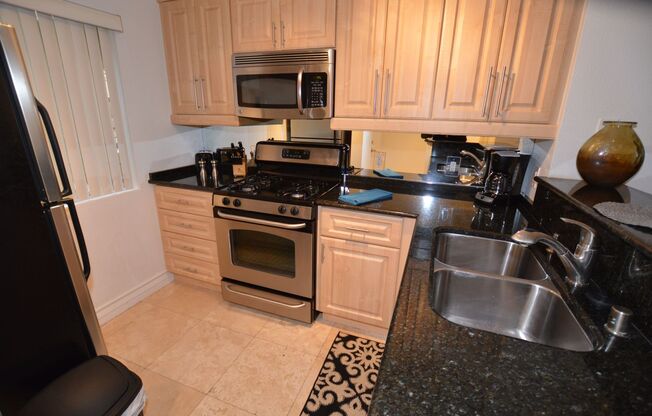 1 bed, 1 bath, $1,450, Unit # 210