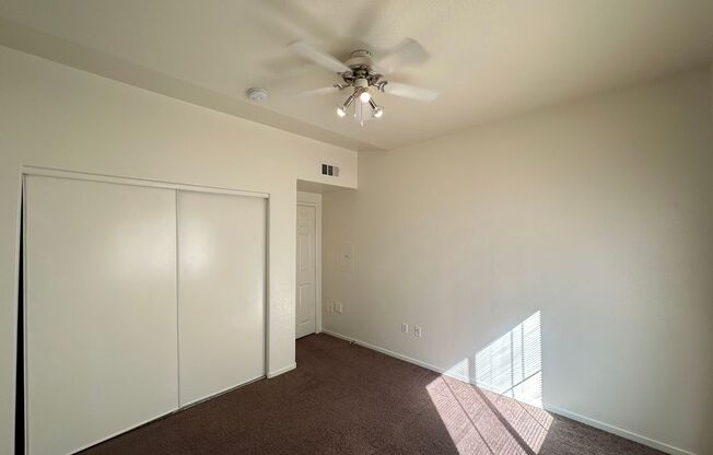 2 beds, 2 baths, $1,600, Unit # 204