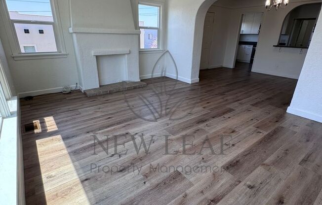 13713 Franklin Street -