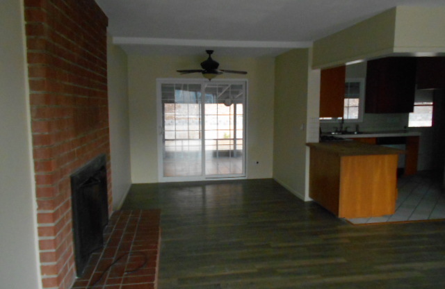 3 beds, 2 baths, $3,800