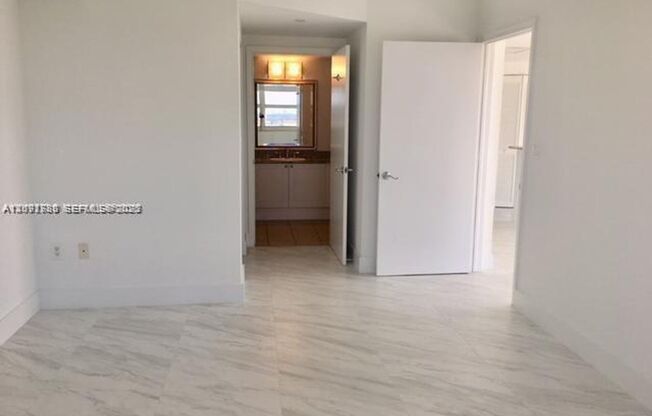 2 beds, 2 baths, $3,600, Unit # 2413