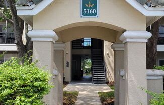 Annual UNfurnished 3/2 walk up condo iin gated community in Palmer Ranch