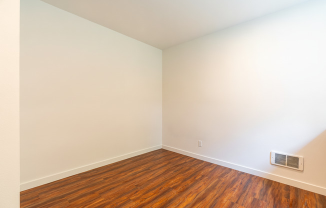 Studio, 1 bath, 223 sqft, $1,250, Unit 01 - 217