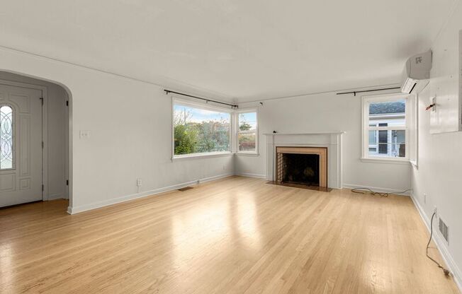 4707 N WILLAMETTE BLVD