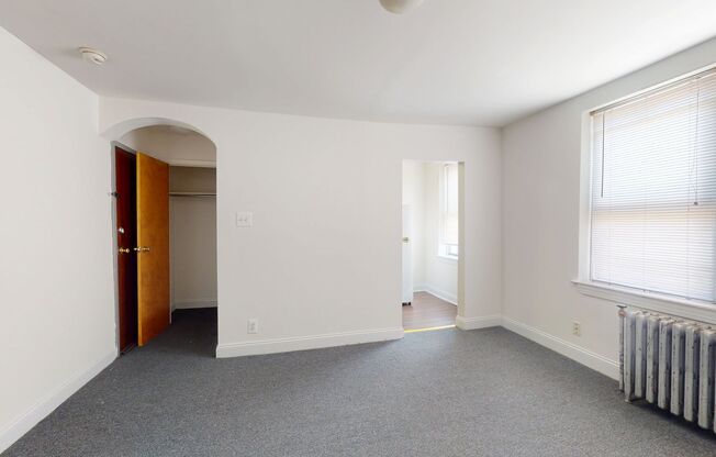 Studio, 1 bath, 295 sqft, $920, Unit B204