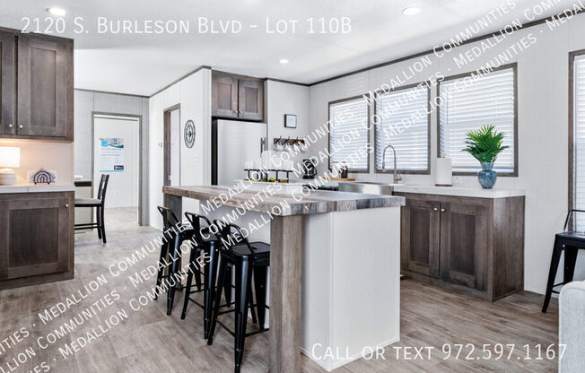2120 S BURLESON BLVD