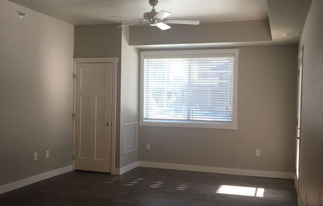 2 beds, 2 baths, $1,495, Unit 245