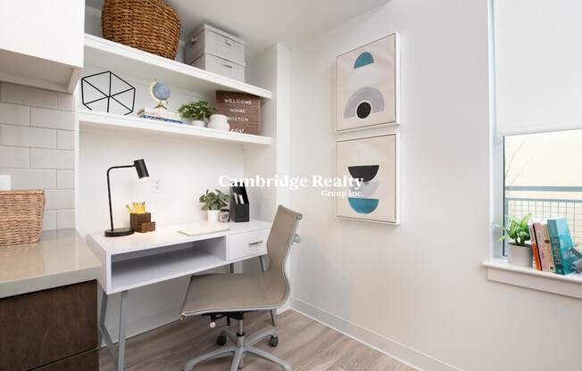 1047 Commonwealth Ave